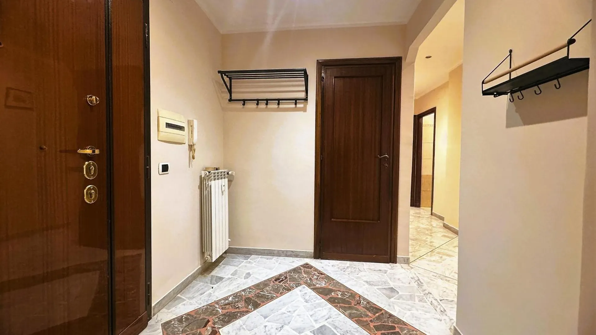 Traghetti House Apartment Lido di Ostia 0*,  Italy