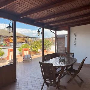 Attico Con Terrazza In Via Dei Traghetti Apartment